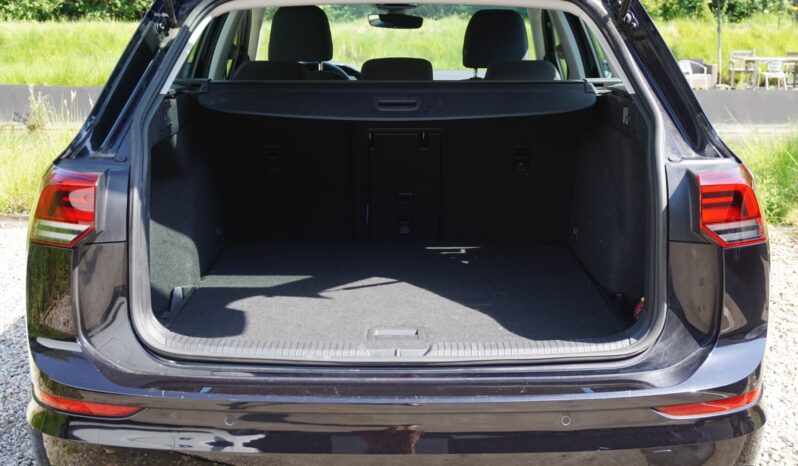 VW GOLF 8 BREAK full