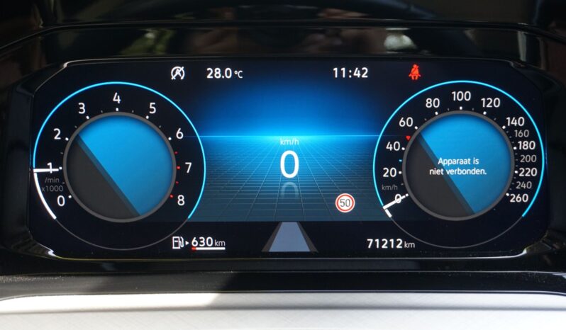 VW GOLF 8 BREAK full