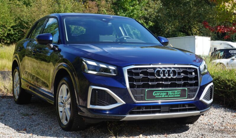 AUDI Q2 full